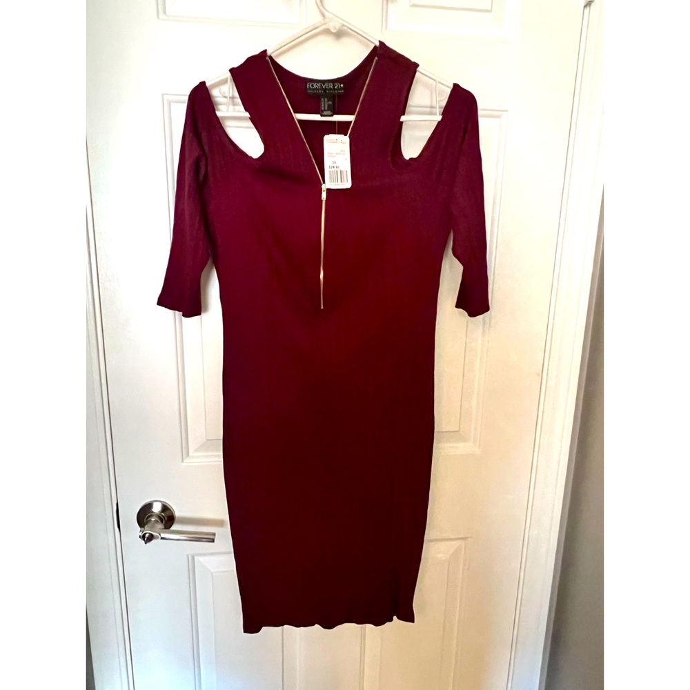 NWT Forever 21 Plus Size 2X burgundy zip up dress
